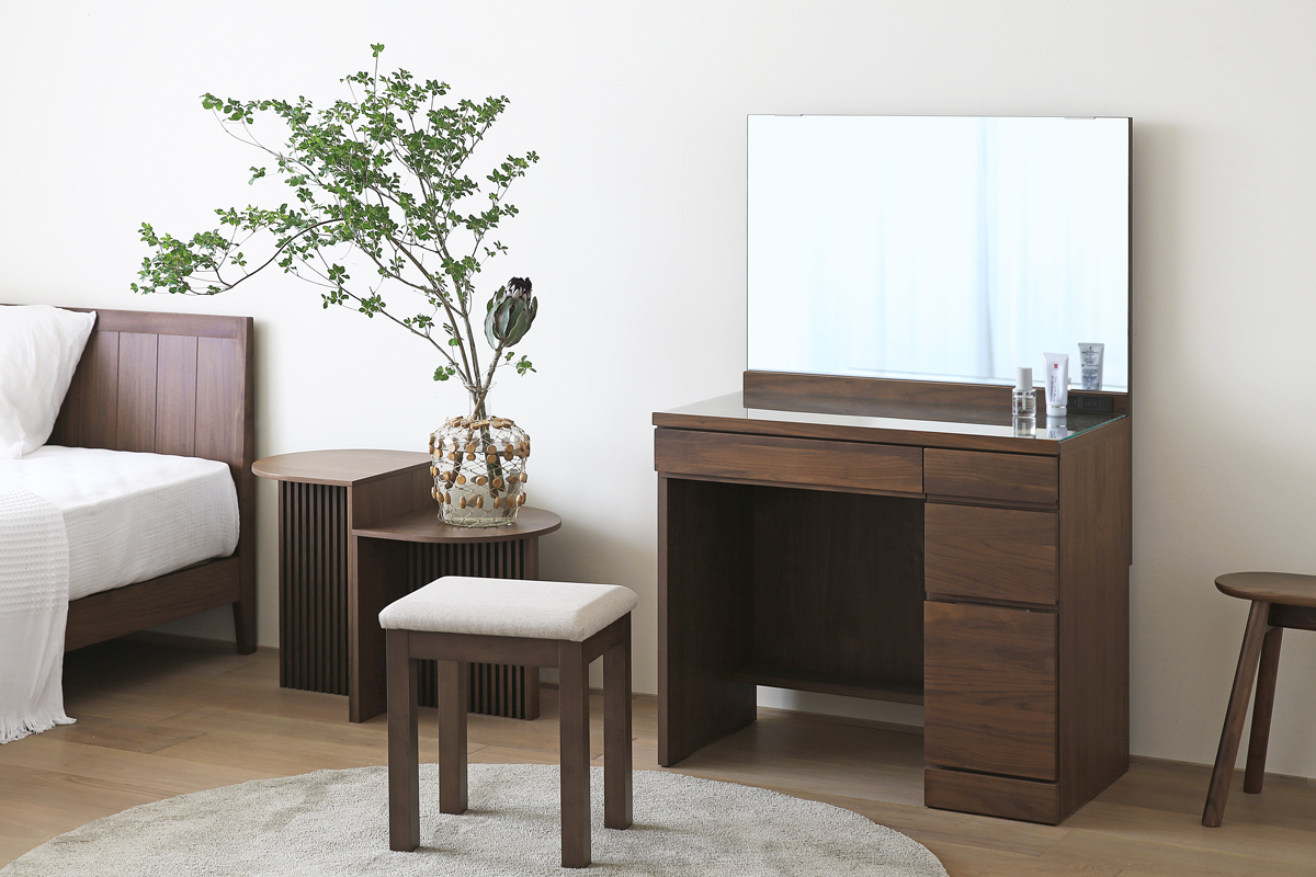 レッチェ 80ドレッサー（スツール付） WALNUT(W80×D44.5×H125cm)税込