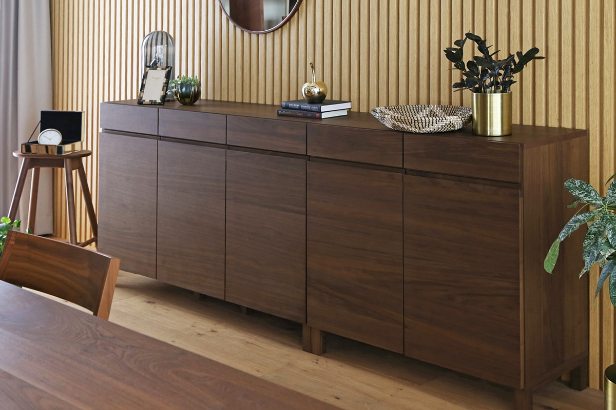 レッチェ 134キャビネット WALNUT(W134×D40×H88cm)税込￥145,000