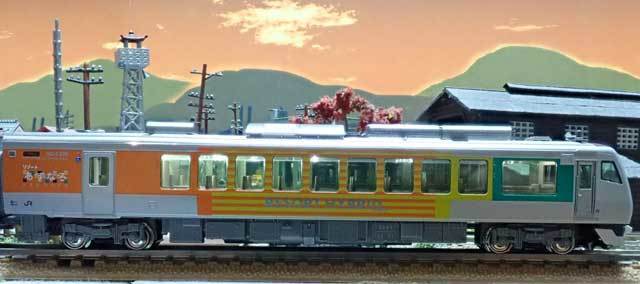 KATOのHB-E300「陽旅（ひなび）」入線: 光山市交通局のブログです