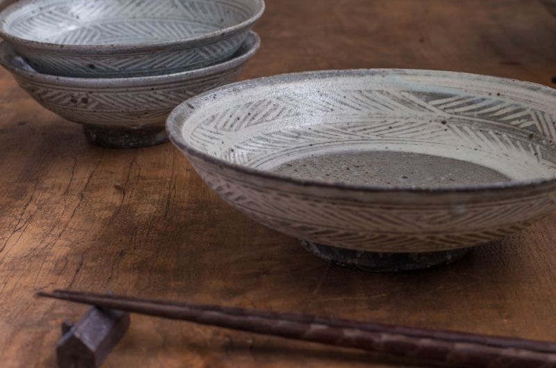 八田 亨 三島手7寸鉢 - 手符