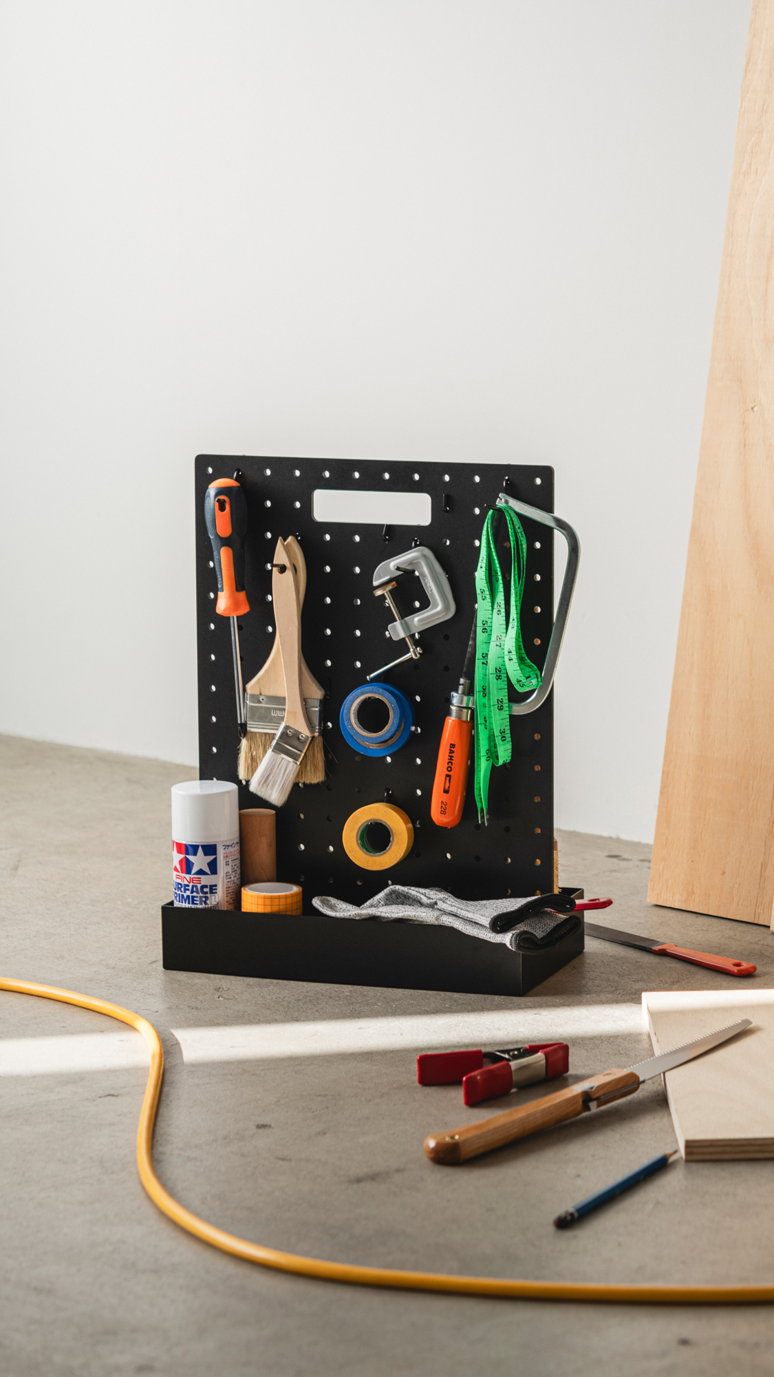 WALL FOR ONE | TOOLBOX