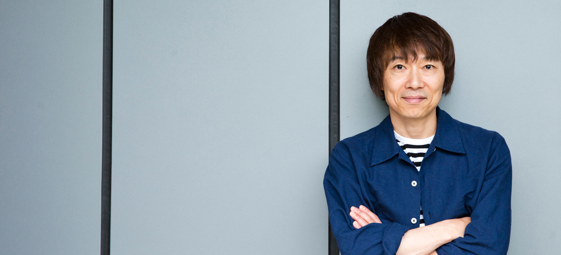 ソロ」と「バンド」、今もなお “ライブ”で歌い続けている宮田和弥を