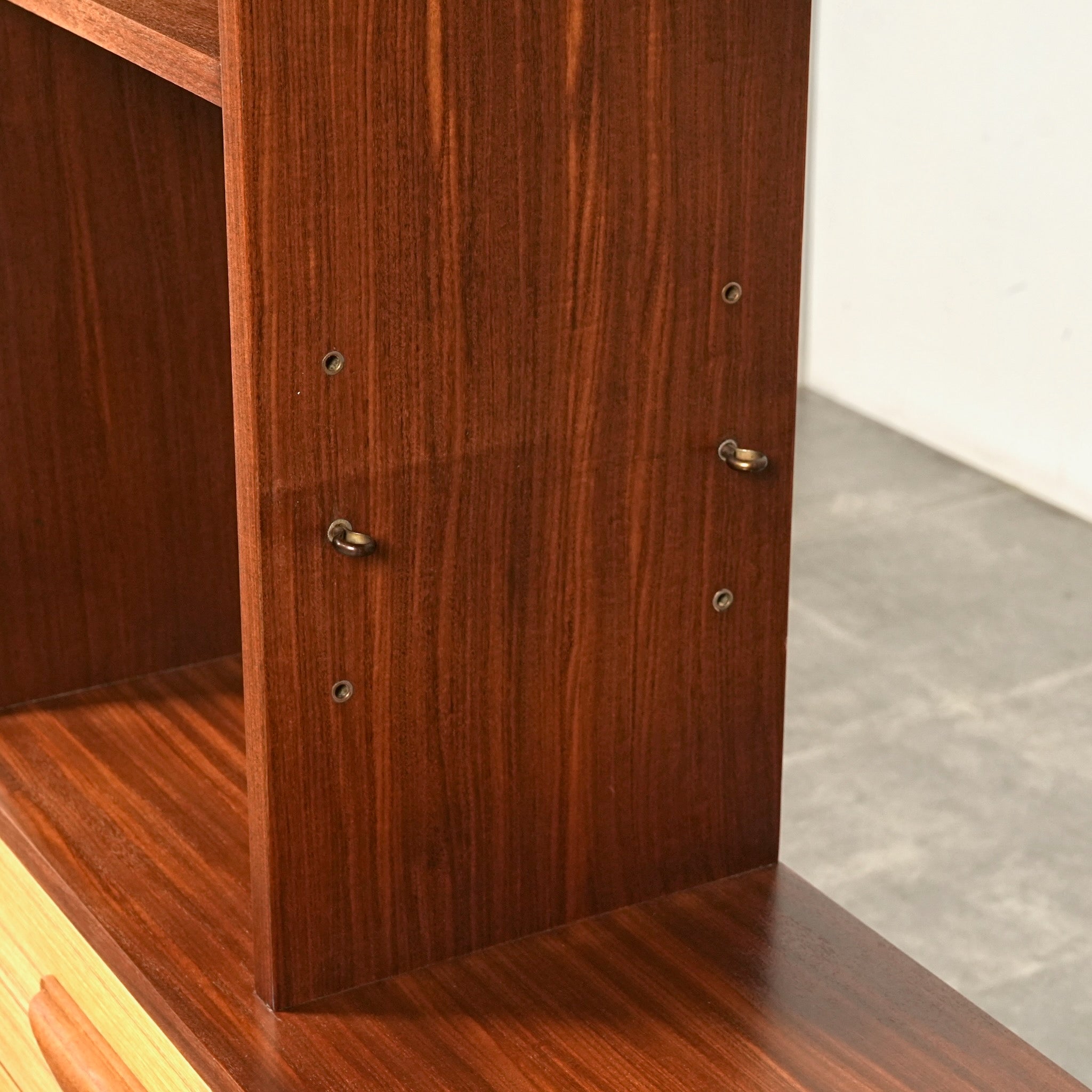 STONEHILL】ヴィンテージ ルームディバイダー – TIME HYPE