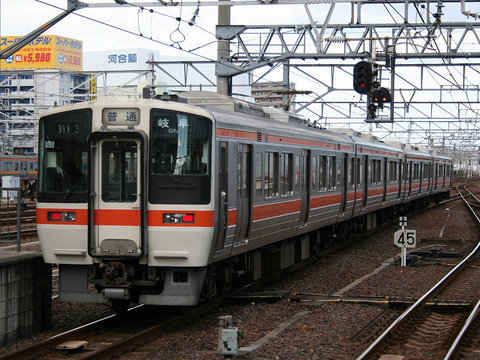 マイクロエースの新製品 JR東海311系試作品を見る: TOMOの鉄日誌