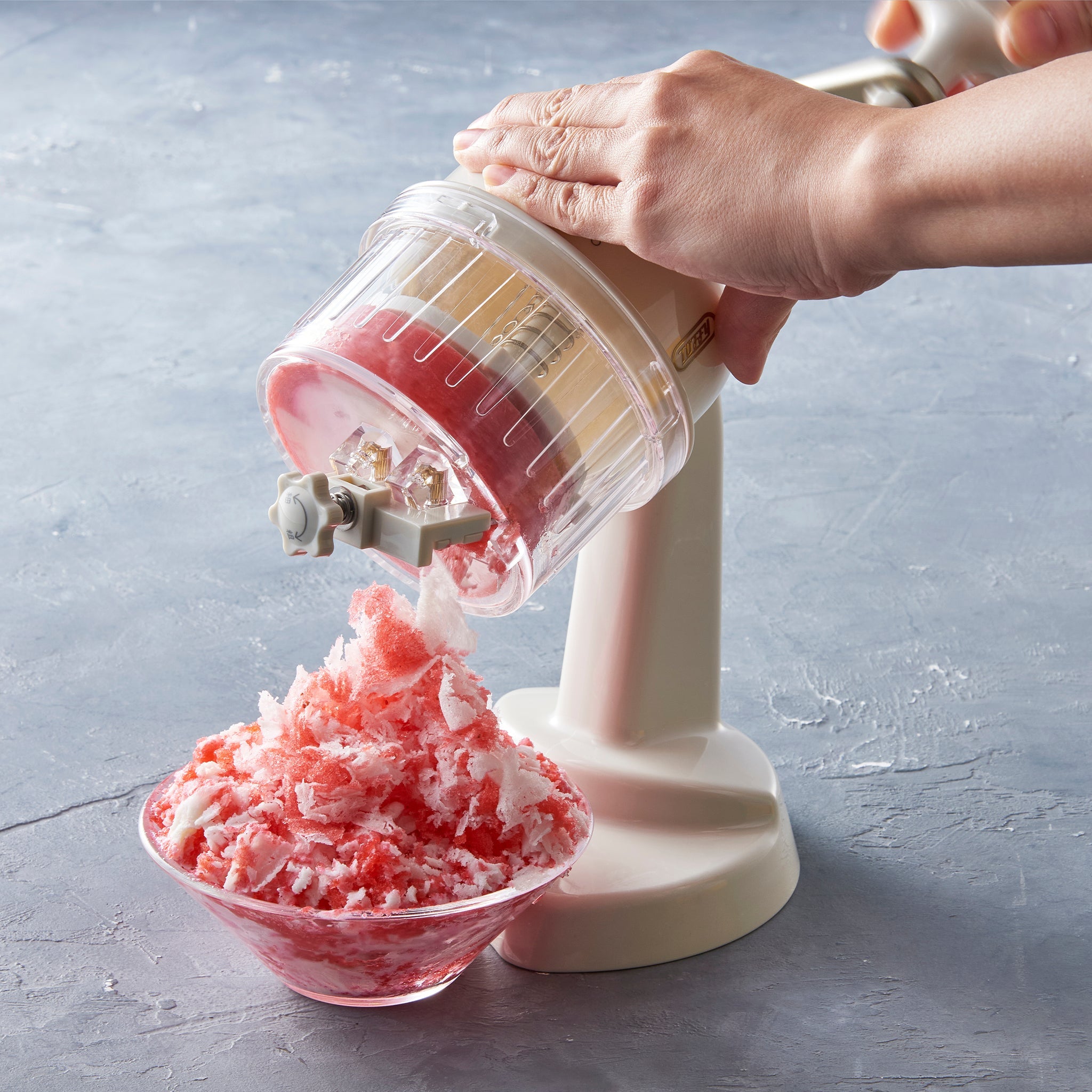 TOFFY HAPPY COLLECTION コンパクトふわふわかき氷器 ｜ Toffy公式