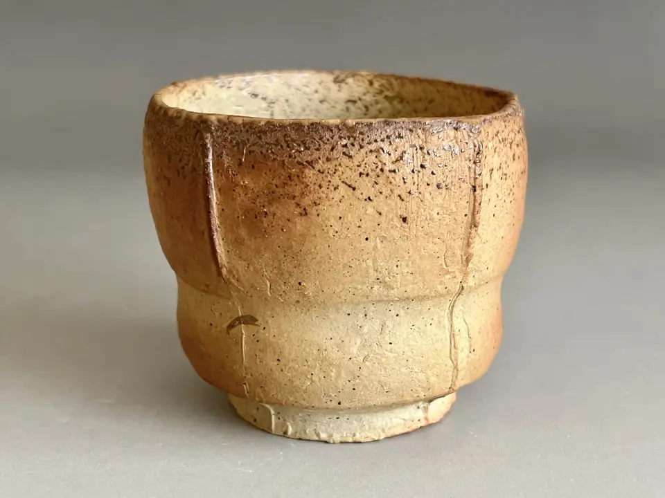 ☆ 安藤工 （父 安藤日出武） 仙太郎窯 志野 耳付花生 高さ26.5㎝ 花入