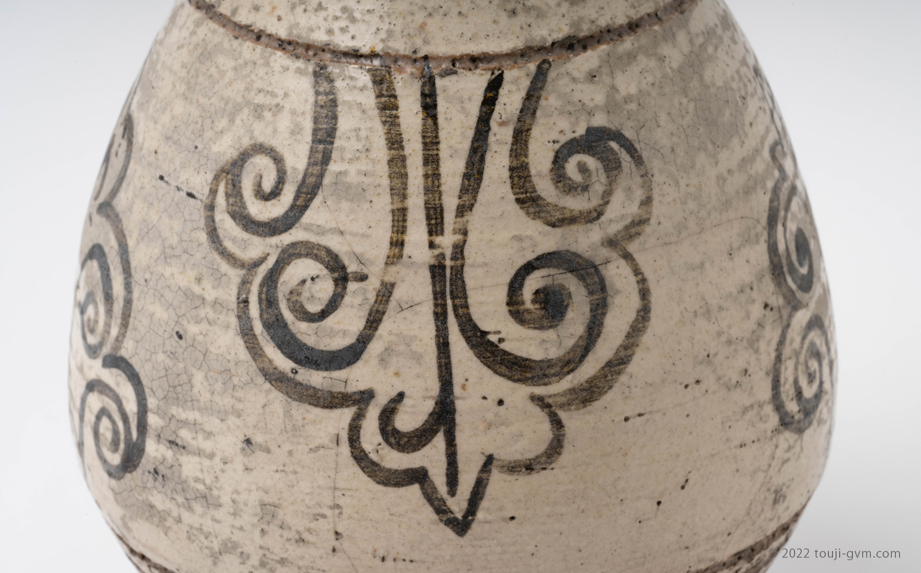 粉青沙器（ふんせいさき）とは｜李氏朝鮮時代前半を代表する陶磁器の