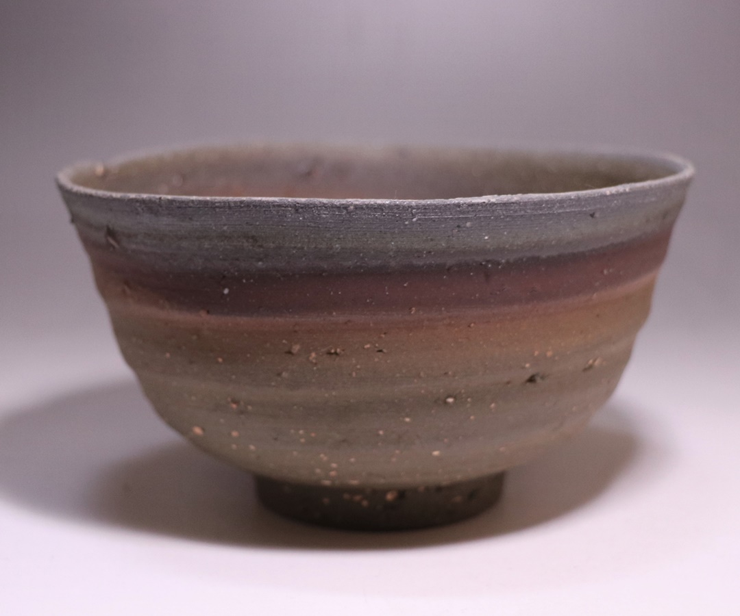 屋代剛右 作 「伊部酒呑」 ～備前焼専門卸小売店 川口陶楽苑～