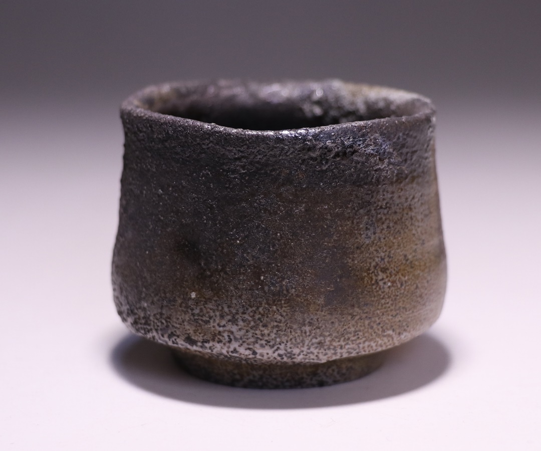 金重 剛 作 「備前酒呑」 ～備前焼専門卸小売店 川口陶楽苑～
