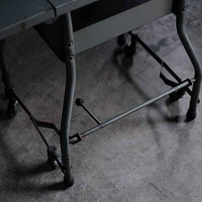 バタフライ式タイプライターデスク – zakka store towi