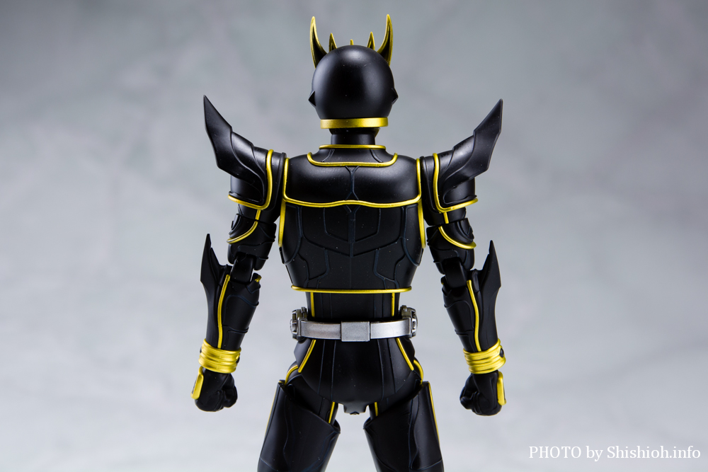 徹底レビュー】Figure-rise Standard 仮面ライダークウガ