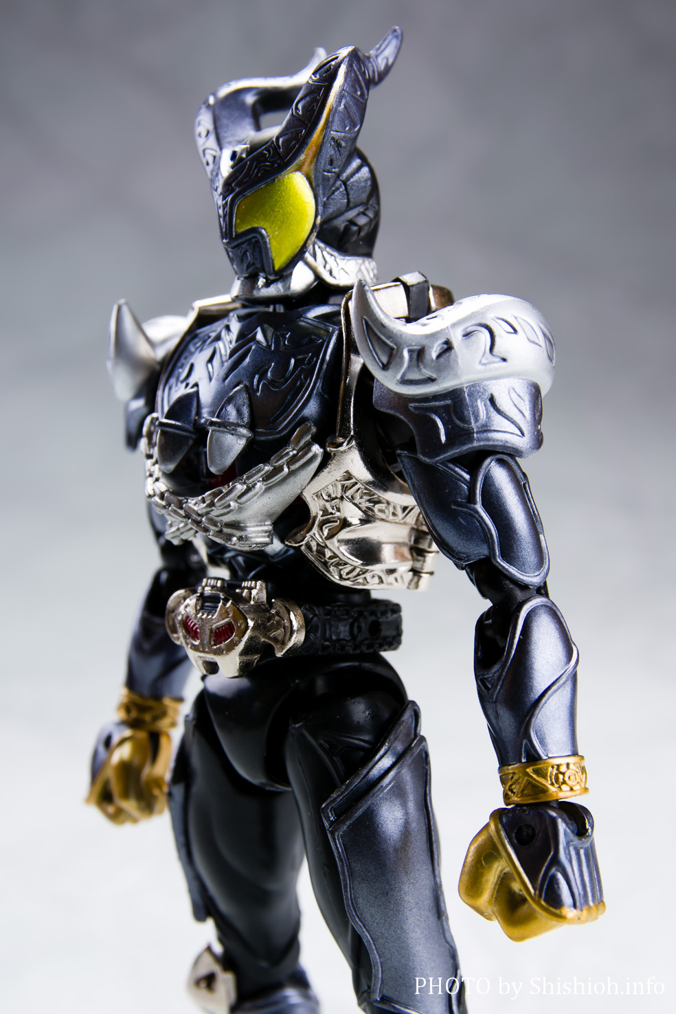 レビュー】装着変身SERIES 仮面ライダーアーク＆仮面ライダーレイ