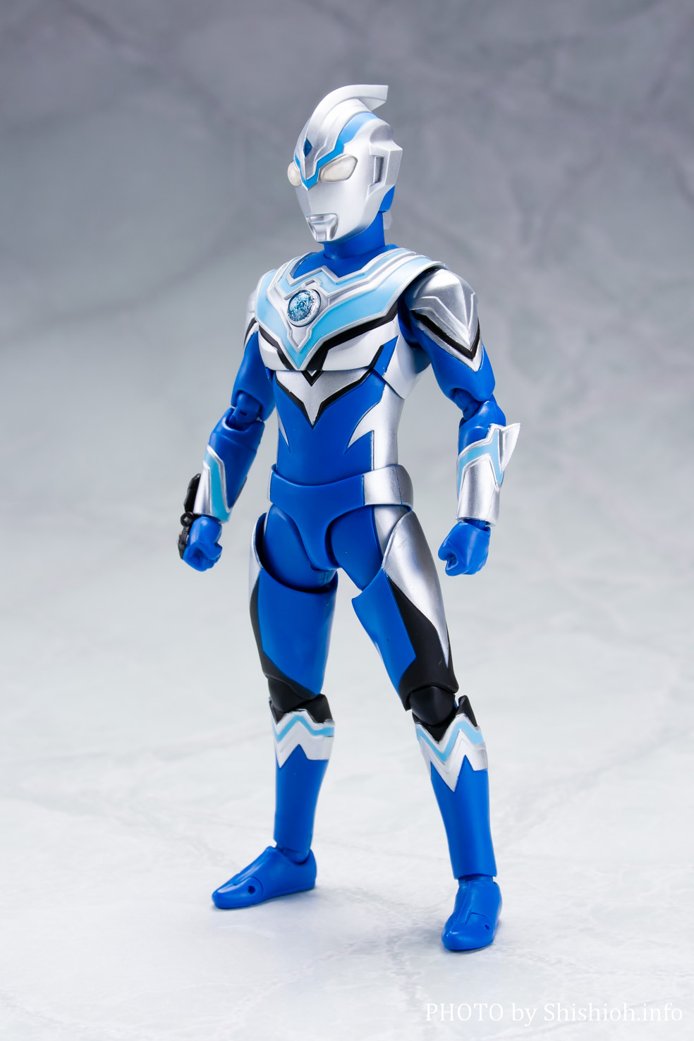 レビュー】 S.H.Figuarts ウルトラマンフーマ