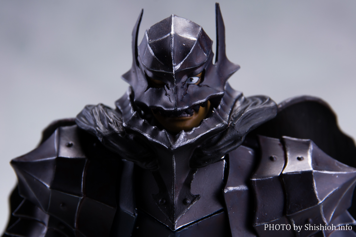 レビュー】 figma 410 ガッツ 狂戦士の甲冑ver. リペイント髑髏