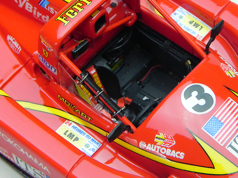 1/43 BBR FERRARI 333SP MOMO 1997 – TN-Modele scale models