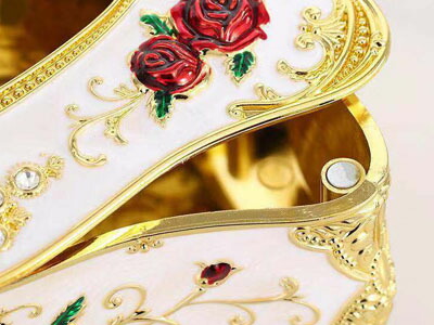 楽天市場】☆倉庫移転の為、総売り尽くしセール！☆ 薔薇の ティッシュ