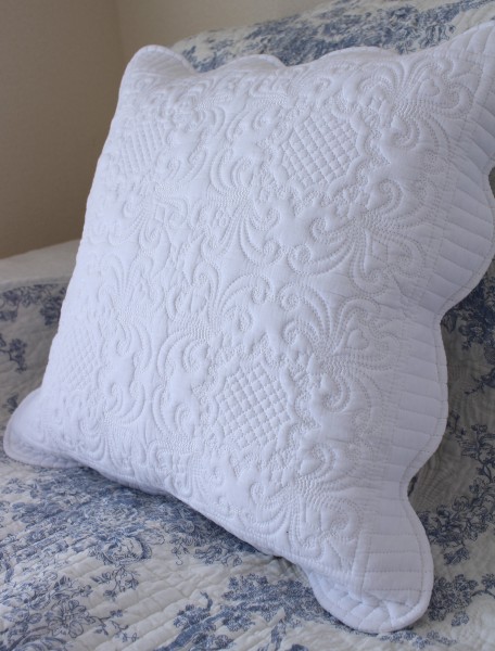 楽天市場】ホワイトキルト クッションカバー 45×45 綿 コットン