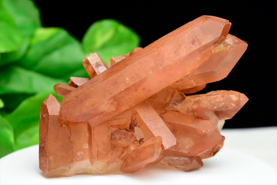 楽天市場】タンジェリンクォーツ 水晶 クラスター 原石 EXグレード