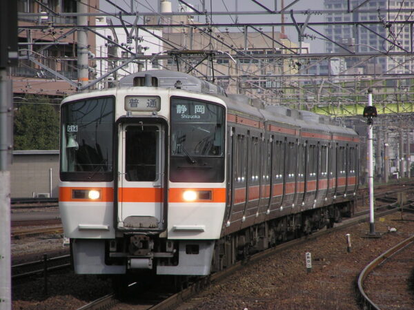 JR東海の新快速」代名詞的な車両ついに引退 「無料で速くて豪華」の