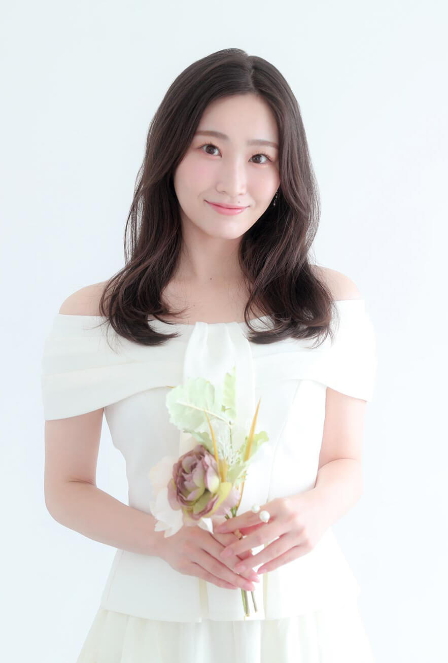 潮紗理菜 Official Site