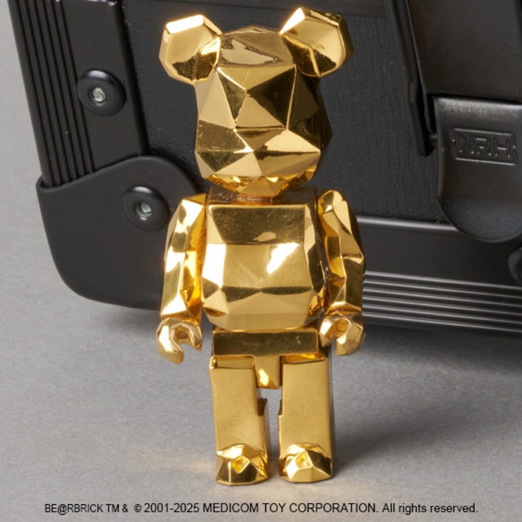 BE@RBRICK x FRAGMENT x 田中貴金属 純金フィギュアが受注販売開始