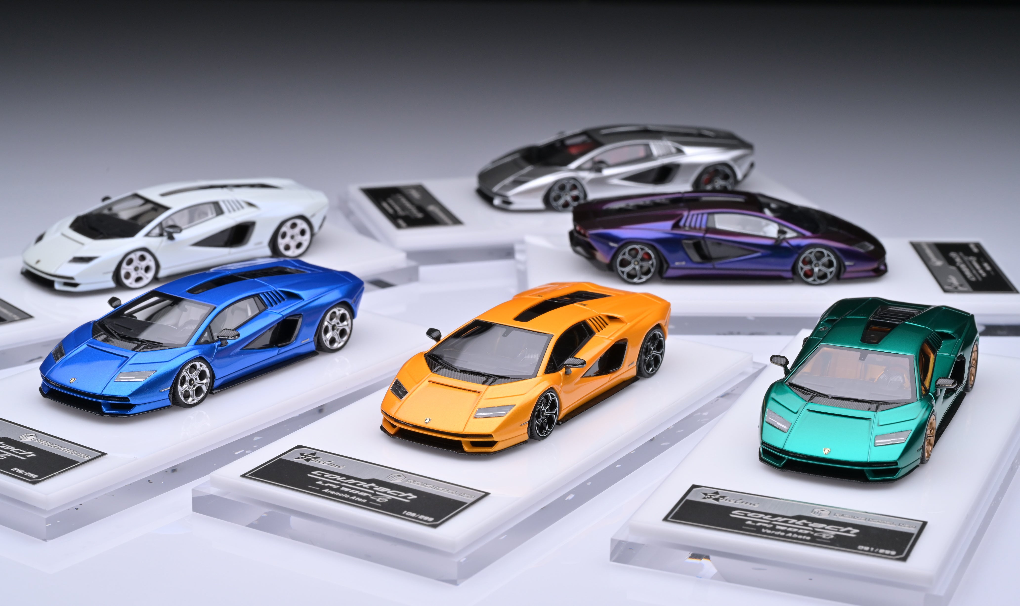 1:64 Fuelme Lamborghini Countach LPI800 – Venom Model