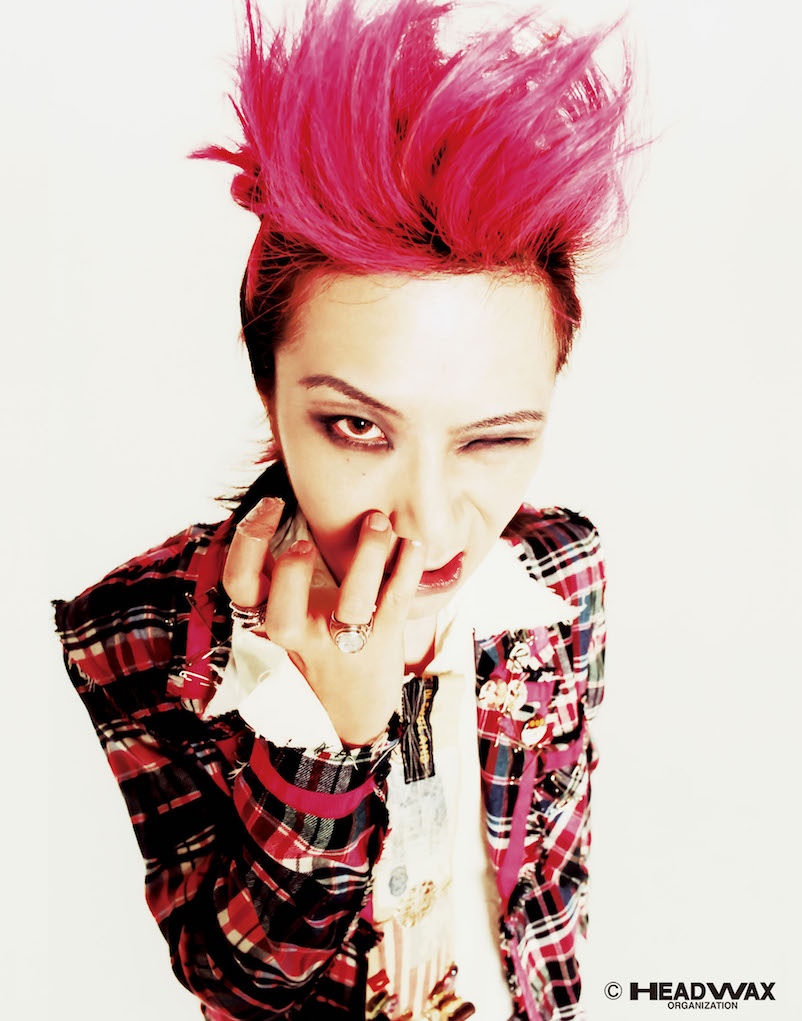 生前最期の”ラストフォトセッション”模様公開！ 「hideが見据えていた