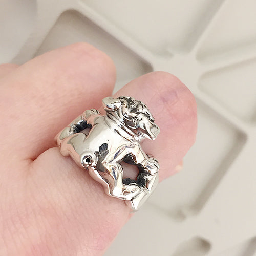 パグ犬リング【戌】 – 和銀