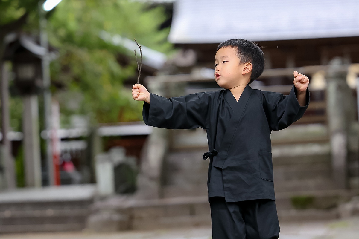 綾織子供用作務衣 6番色 黒 | 作務衣・甚平通販 和粋庵