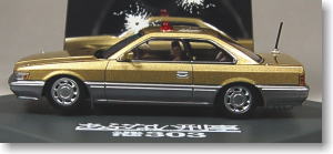 あぶない刑事 港303号 覆面パトカー (ゴールドツートン) (ミニカー