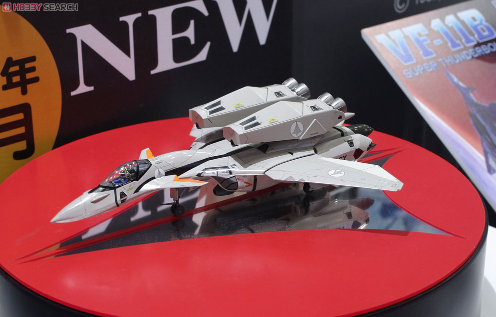 VF-11B Super Thunderbolt `Macross PLUS` (Plastic model