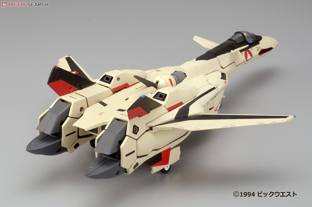 マクロスプラス 1/60 完全変形 YF-19 パッケージリニューアル版 (完成