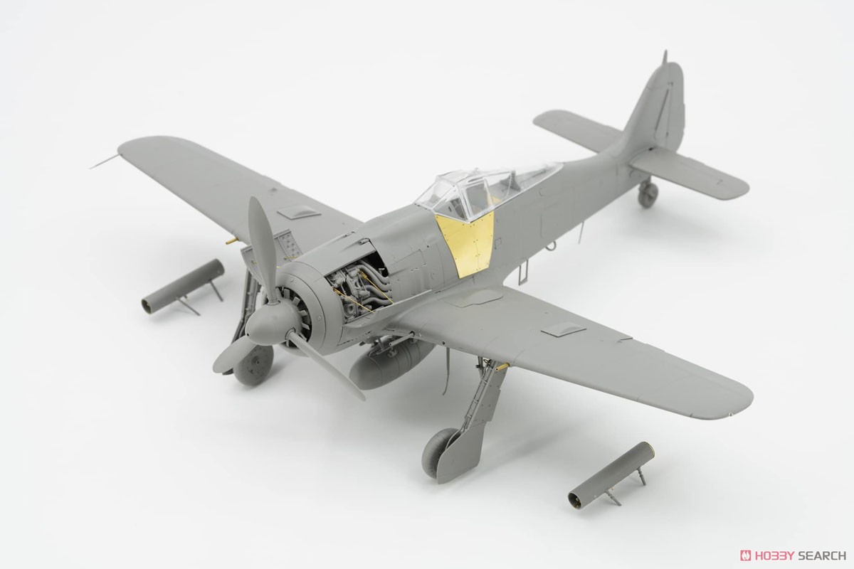 フォッケウルフ Fw190 A-8 4in1 (R2/R6/R7/R8) (プラモデル) - ホビー