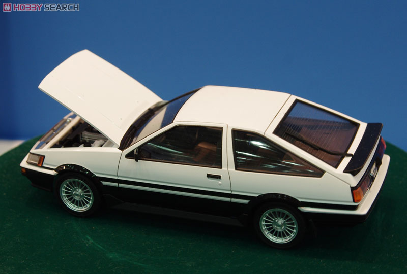 AE86 カローラレビンGT-APEX 後期型エンジン付 (プラモデル) - ホビー