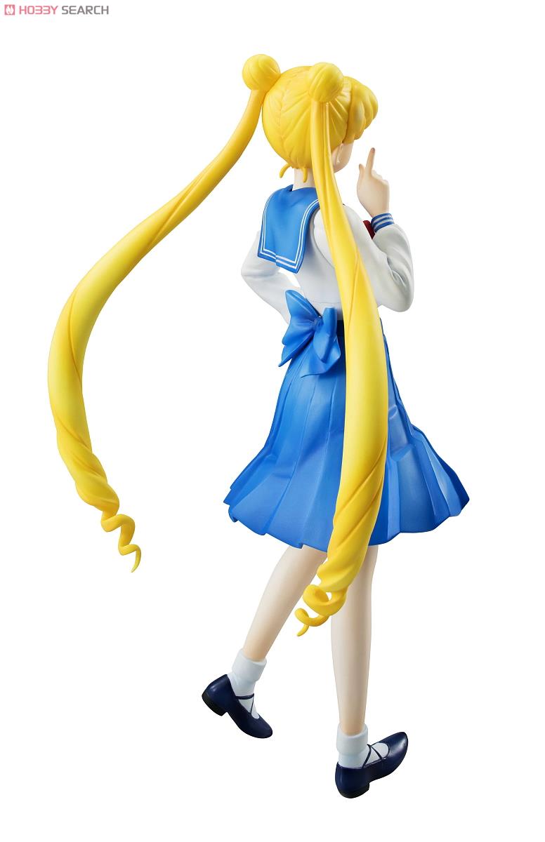 World Uniform Operation Sailor Moon Tsukino Usagi (PVC Figure