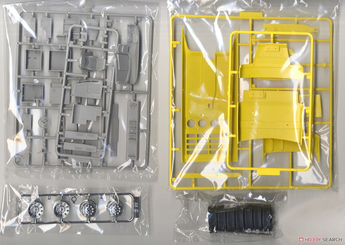 日野セレガ スーパーハイデッカ はとバス仕様 (プラモデル) - ホビー