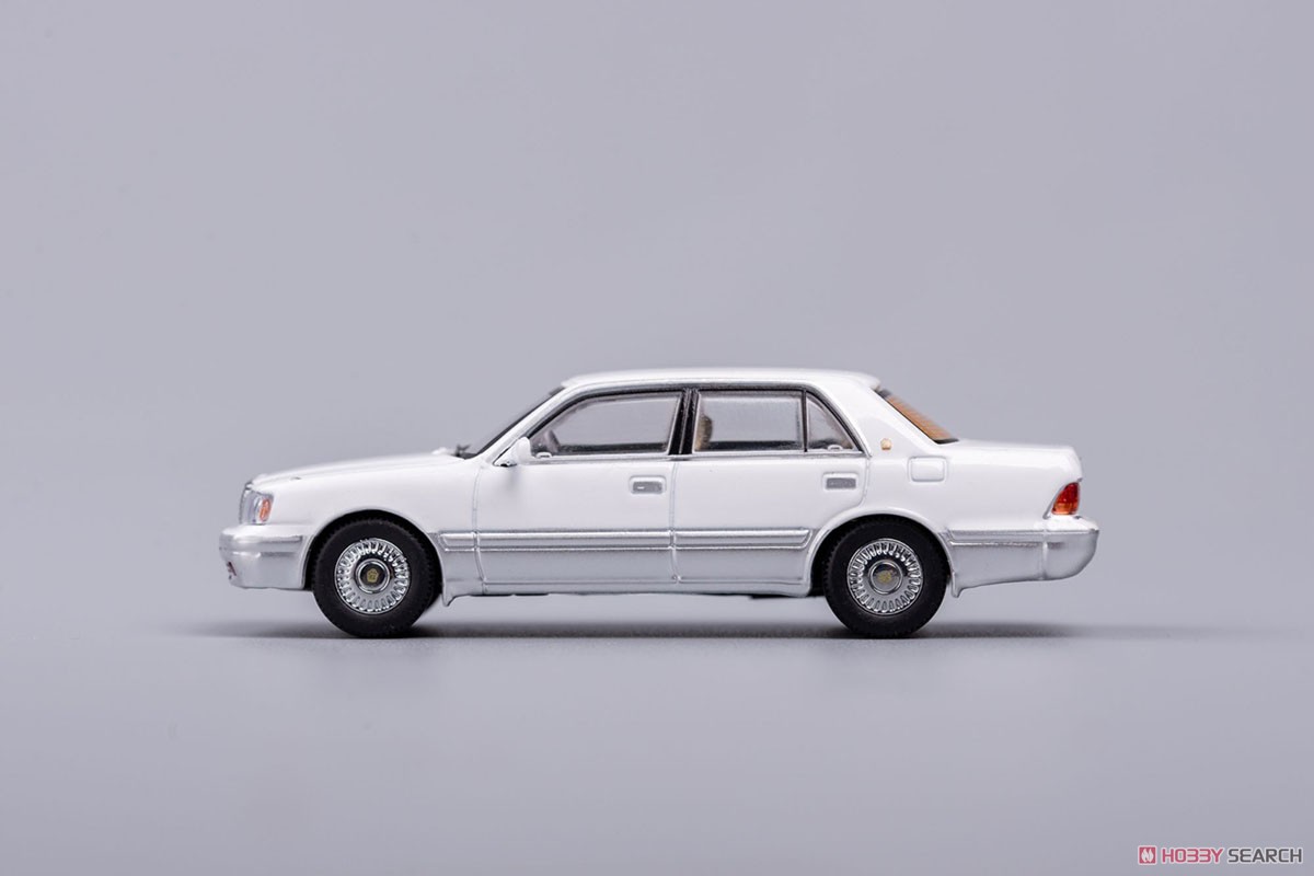 トヨタ クラウン JZS155 LHD ホワイト (ミニカー) - ホビーサーチ ミニカー