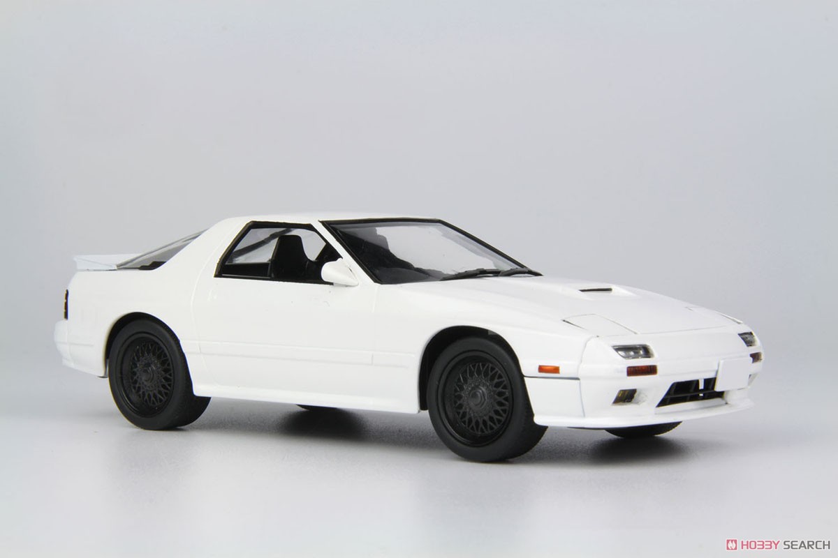 マツダ サバンナ RX-7 (FC3S) クリスタルホワイト (プラモデル