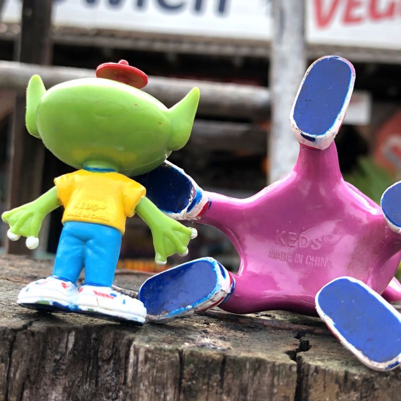 80s Vintage Pro Keds Alien PVC Set (B132) - 2000toys Antique Mall