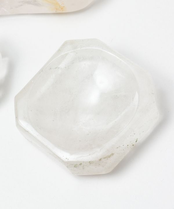 浄化】天然水晶浄め皿(ﾏﾀﾞｶﾞｽｶﾙ産): 『岩座(いわくら)』公式通販