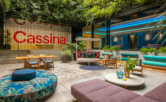 Cassina Terrace in W Osaka BBQ Beer Garden + Night POOL- 納品事例