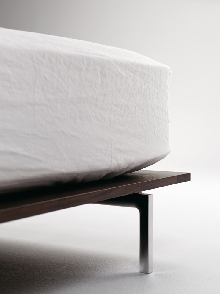 CALM bed (カームベッド） IXC | カッシーナ・イクスシー