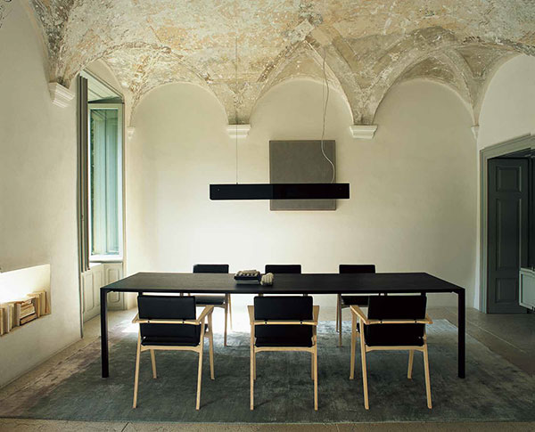 832 LUISA（ルイーザ アームチェア） Cassina | カッシーナ・イクスシー