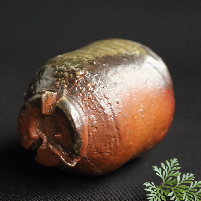 原田拾六 備前ぐい吞み 薪窯焼成 作家もの備前焼酒器 無釉 酒呑 酒杯 桐箱