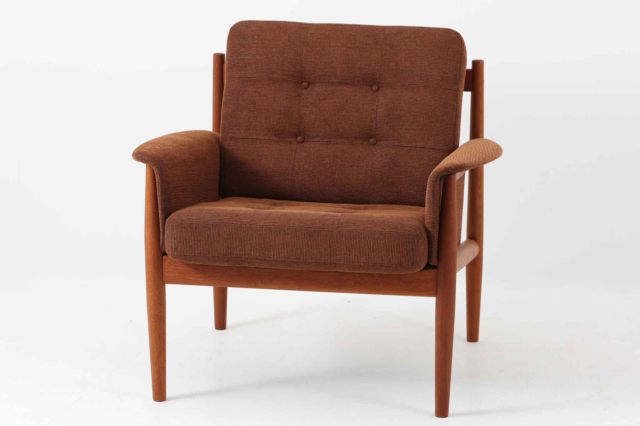 北欧ビンテージ家具ソファ | 快適な座り心地と美しいデザインが魅力の