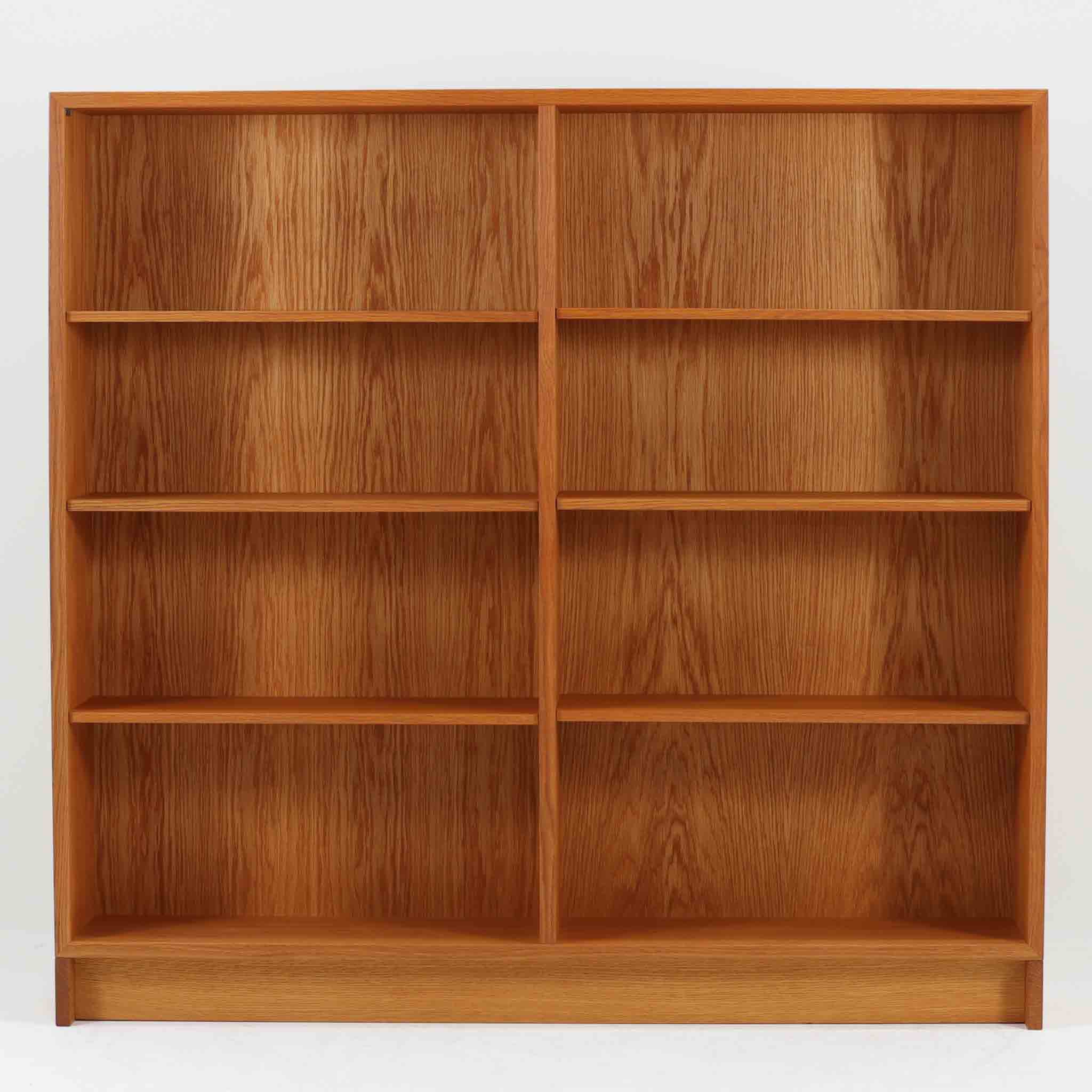 北欧ビンテージ家具ブックシェルフ | スタイリッシュで使い勝手の良い