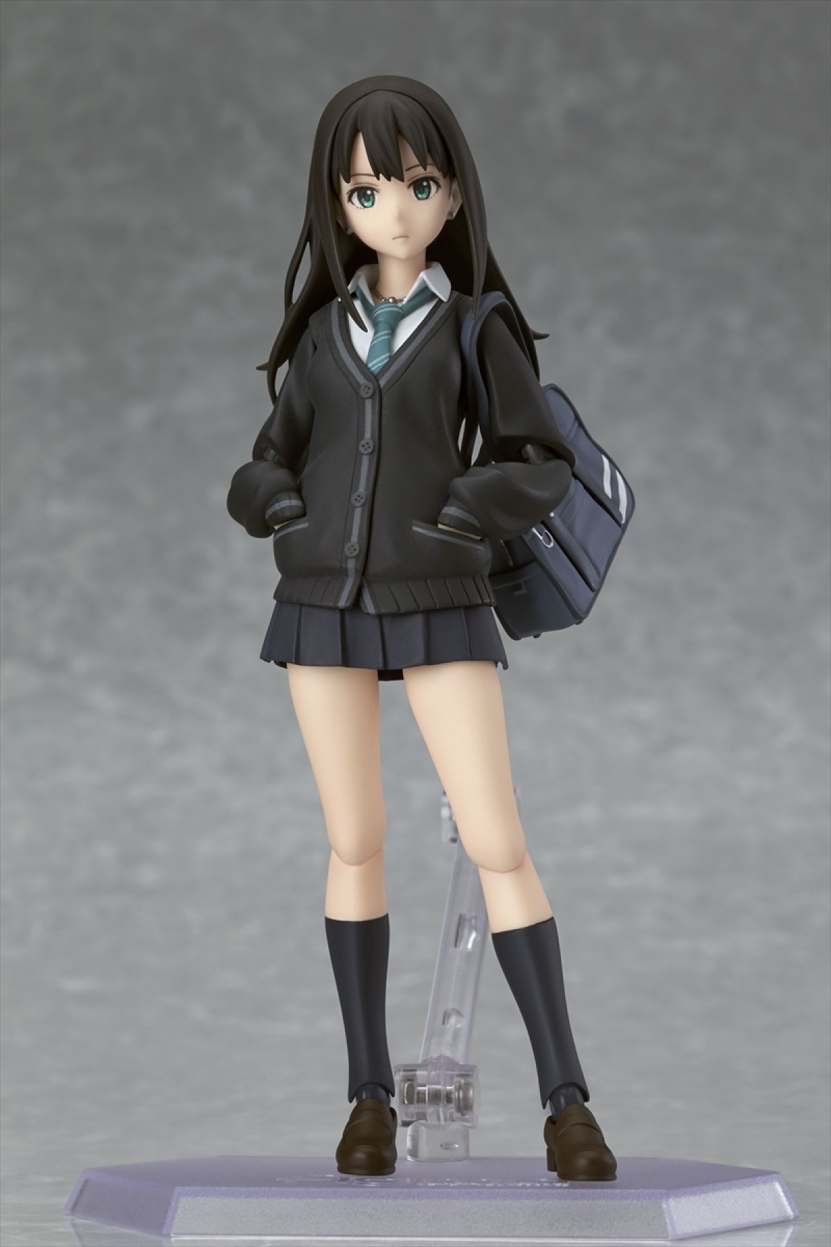 アイドルマスター シンデレラガールズ』渋谷凛、制服姿でfigmaに登場