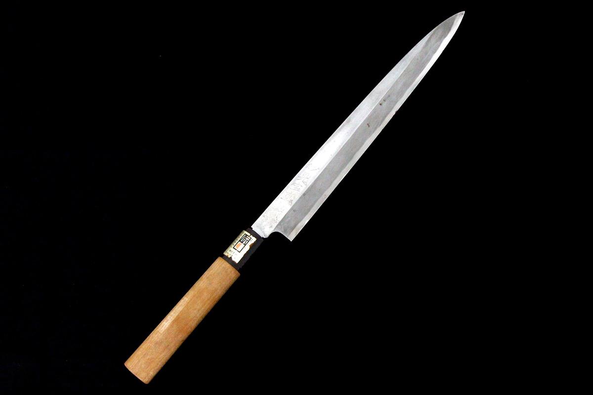 柳刃包丁 九寸 霞 朴柄 名入 λA6577-2L1A | 妙見宝重 | 包丁-アキバ流通