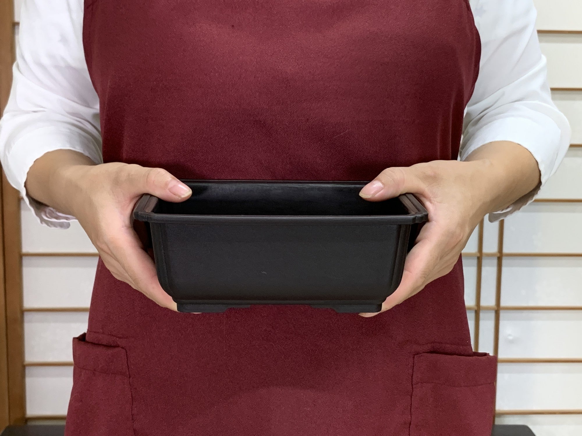 プラ鉢 6号 長角鉢 こげ茶 幅18.1cm×奥行12.8cm×高さ6.7cm の販売