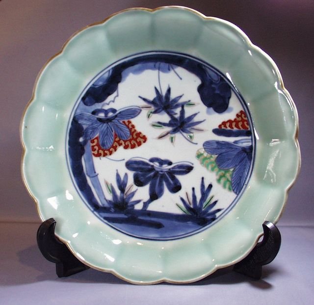 古伊万里輪花青磁染付皿 商品詳細｜ギャラリービーンズWEBSHOP｜薩摩焼